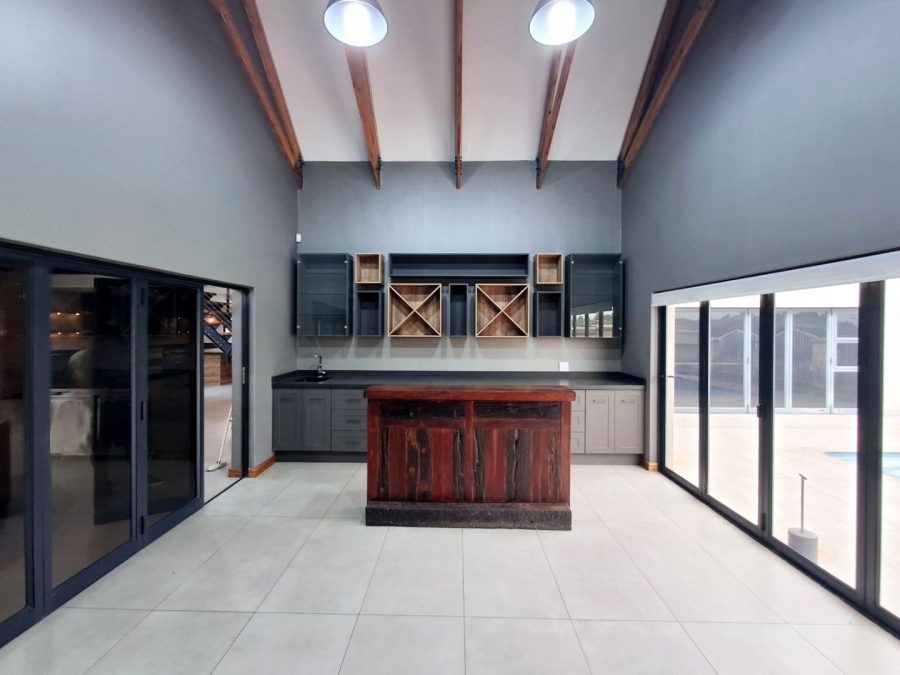 4 Bedroom Property for Sale in Heron Banks Golf Estate Free State